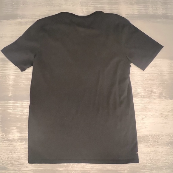 Mens Nike tee - Picture 2 of 3